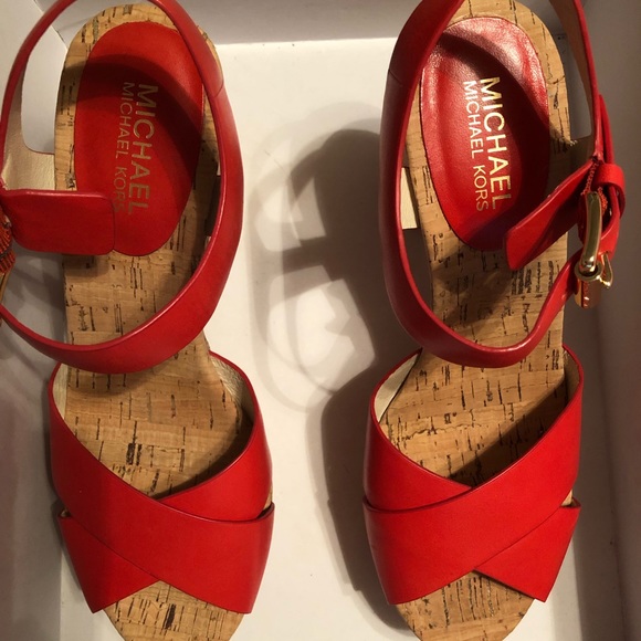 Michale Kors Sandals - Picture 3 of 7